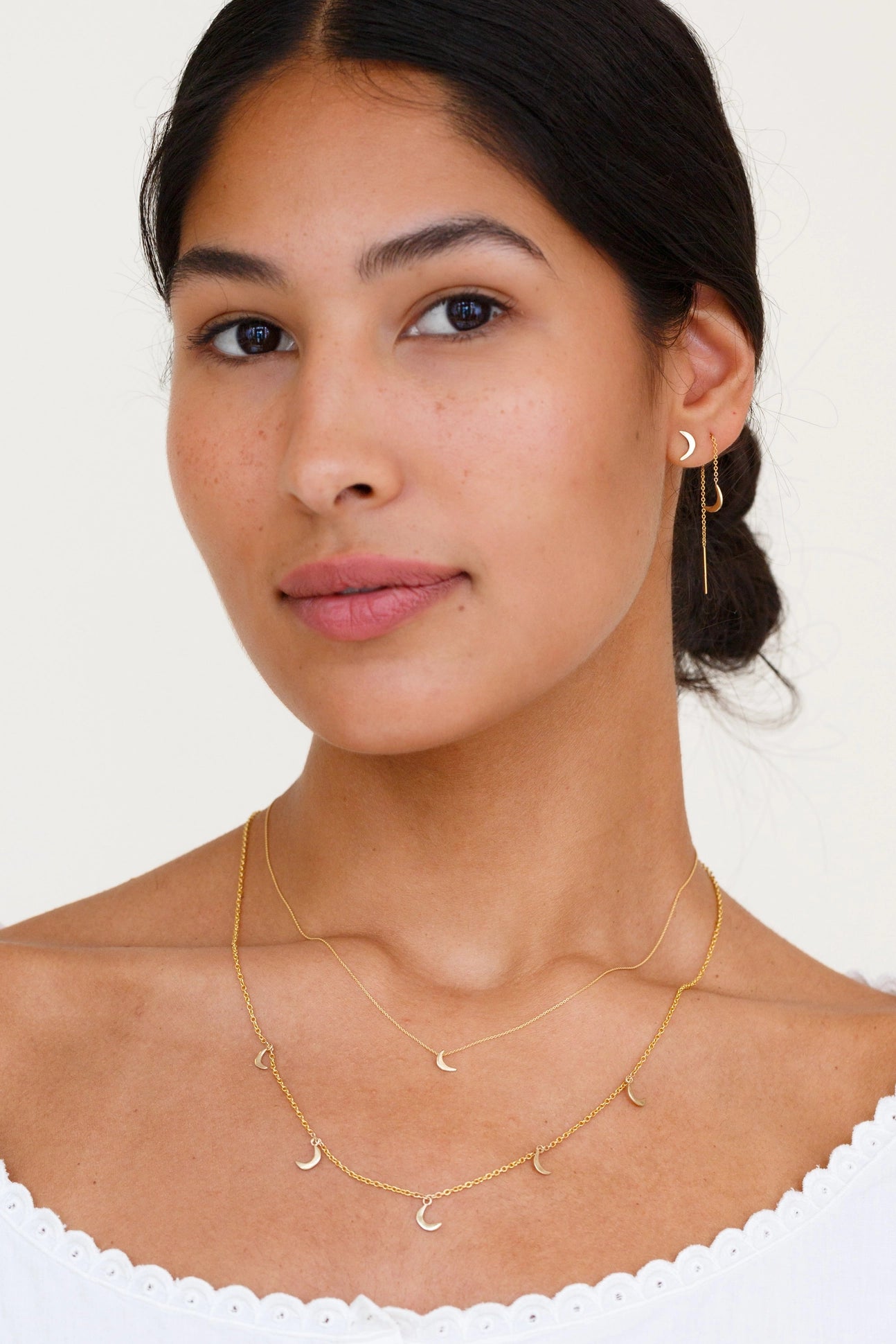 10k Crescent Necklace