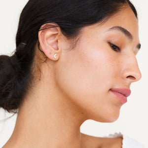 10k Moon Studs