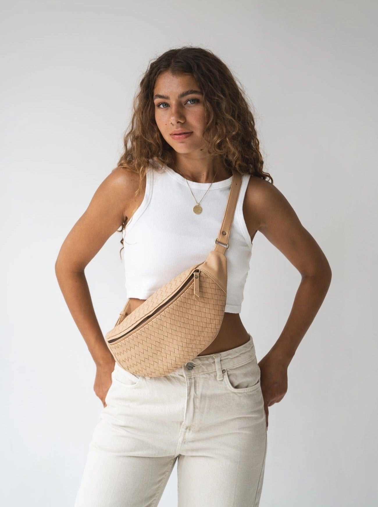 Woven Atlas Crossbody Bag - Sand