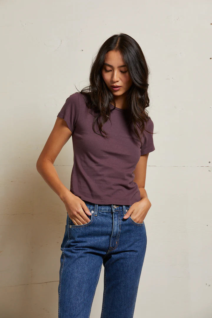 Lisa Recycled Cotton Fitted Short Sleeve Tee - Plum