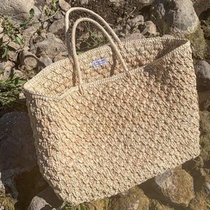 Large Shell Tote (Natural) - Unalome